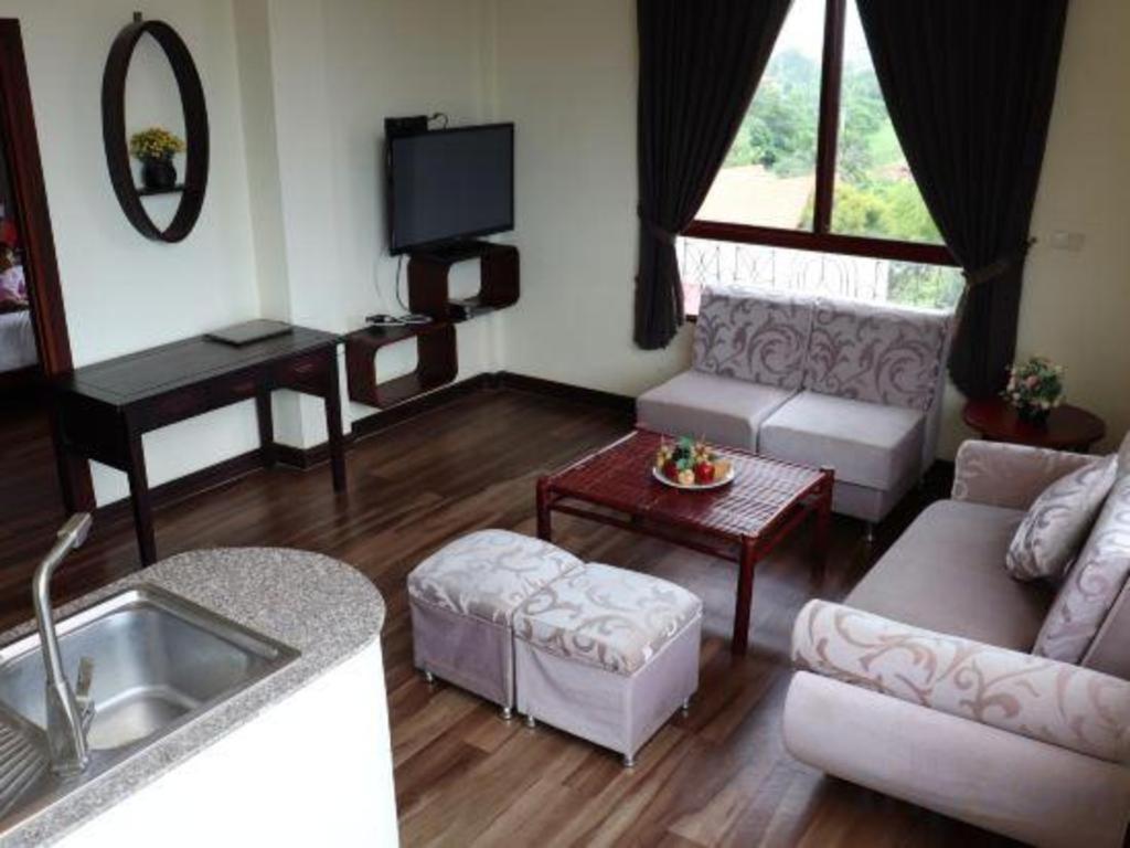 Phonethip Plaza Hotel Vientiane Bagian luar foto