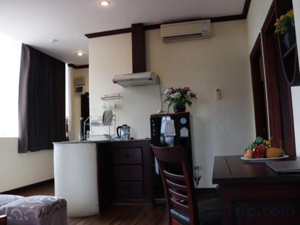 Phonethip Plaza Hotel Vientiane Bagian luar foto
