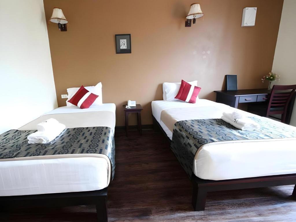Phonethip Plaza Hotel Vientiane Bagian luar foto